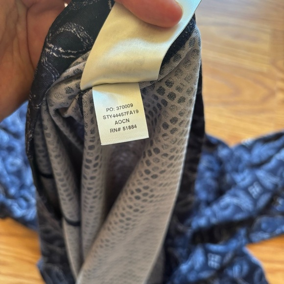 Patagonia Women’s Capilene Midweight Zip-neck. Size Small. Pre-owned condition. - Picture 5 of 9